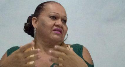 Keila Simpson é a primeira travesti do Brasil a receber título de Dra. Honoris Causa