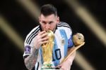 VÍDEO: Torcedor faz tatuagem em lugar inusitado para Messi