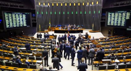 PEC da Transição: Parte do MDB de Tebet vota contra e parte do PL de Bolsonaro vota a favor; confira