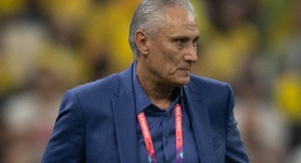 Tite é internado às pressas com arritmia cardíaca após desembarcar no Brasil