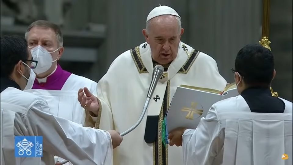 Papa Francisco deixa mensagem de Natal no Twitter