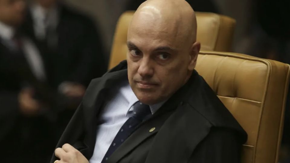 Alexandre de Moraes quer inquérito de terrorista de Brasília no STF
