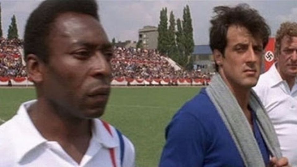 Pelé também brilhou nas telas: relembre participações do Rei na televisão e no cinema
