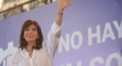 Cristina Kirchner é condenada a 6 anos de prisão