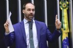 Eduardo Bolsonaro é bloqueado para fazer lives no Instagram