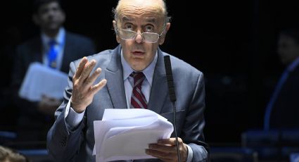 José Serra retoma mandato no Senado após 5 meses de licença