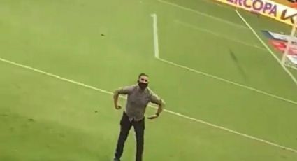 VÍDEO: Torcida do Flamengo acusa homem de imitar macaco em decisão da Supercopa