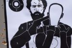 Imagem de Lula é usada por bolsonaristas como alvo em clubes de tiro