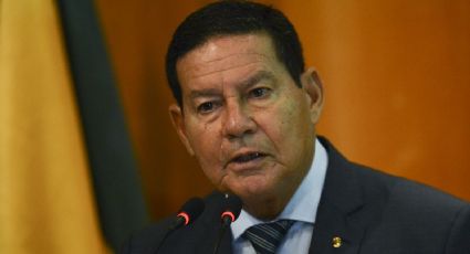 Deputados pedem “medida cautelar” contra Mourão a Alexandre de Moraes