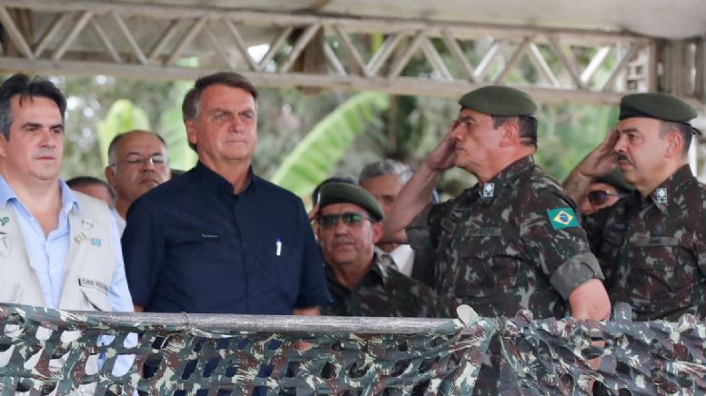 A estratégia da defesa de Bolsonaro: 'rifar' militares próximos do ex-presidente