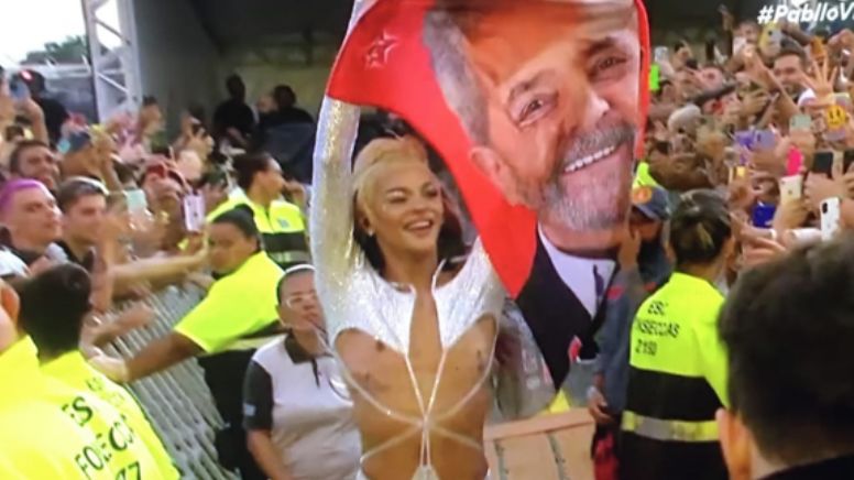 Pabllo Vittar celebra governo Lula, defende consciência de classe e detona Bolsonaro