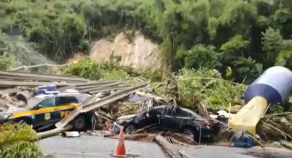 Vídeo: Chuvas inundam Paraty e desabamento soterra sede da PRF na Rio-Santos