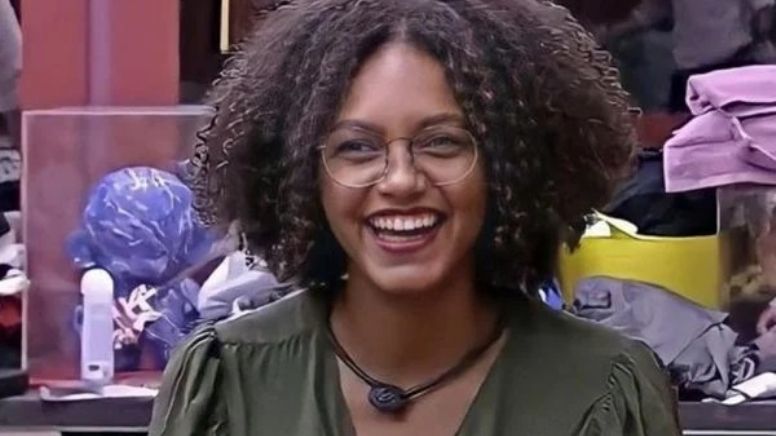 Ex-BBB, Jessi Alves denuncia “ataques racistas e discurso de ódio”