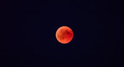 Eclipse da "Lua de Sangue" ocorre neste domingo; entenda fenômeno e como acompanhar