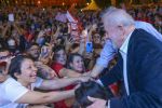 Lula mantém chances de vitória no primeiro turno na média das pesquisas, diz Vox Populi