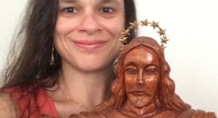 Janaina Paschoal protege deputado que chamou Papa Francisco de "pedófilo"