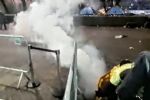 VÍDEO: GCM joga gás em moradores de rua durante resgate a homem que passava mal