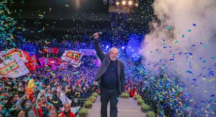 EXCLUSIVO: Lula chega a 53% dos votos válidos na média das pesquisas e vence no primeiro turno