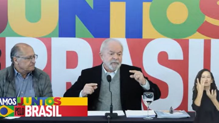 Vamos todos juntos reconstruir o Brasil, por Aloizio Mercadante