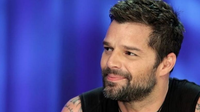 Ricky Martin é acusado por sobrinho de incesto e violência doméstica