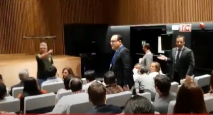 VÍDEO - Presidente da Funai, Marcelo Xavier é expulso de evento em Madri: "assassino, miliciano"