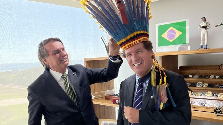 Operação Bolsowashing: as 22 fake news de Tucker Carlson para lavar a imagem de Bolsonaro