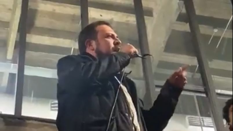 Gulherme Boulos discursa na Avenida Paulista. Reprodução / Twitter @CUT_Brasil