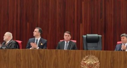 Bolsonaro é o único a não aplaudir discurso de Moraes em defesa das urnas e vídeo viraliza