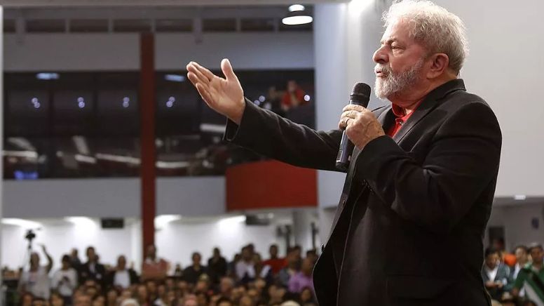 Contra Fake: Lula quer fechar igrejas?