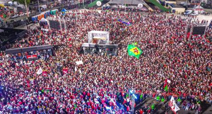 Lula reúne multidão em Campina Grande: "Vocês vão dar uma surra em Bolsonaro"