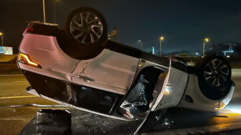 Cantora Paula Fernandes sofre grave acidente de carro no dia do seu aniversário