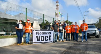 Sindipetro-NF protesta contra morte de trabalhador em plataforma da Petrobrás