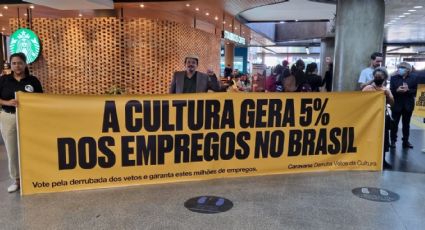 “Bolsonaro ataca o setor cultural ao alterar as Leis Paulo Gustavo e Aldir Blanc 2 ”, diz Alexandre Santini