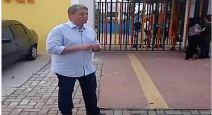 VÍDEO: Tarcísio finalmente conhece o colégio onde vai votar - que fica a 500m de sua suposta casa