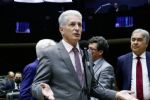 Deputado avalia denúncia na PGR após Bolsonaro afirmar ser informante dos EUA