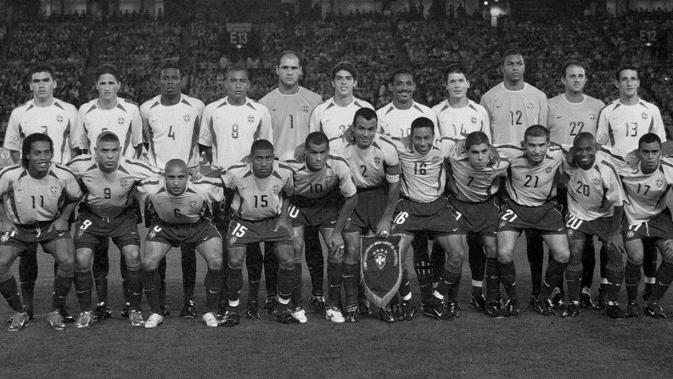 Nenhum jogador que foi pentacampeão com a camisa da Seleção Brasileira compareceu ao velório de Pelé