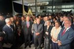 Histórico: Lula lidera caminhada com governadores até o STF, destruído por terroristas