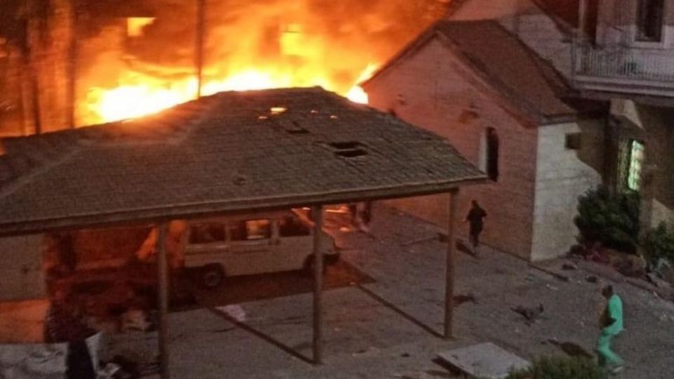 Crime de guerra contra hospital comandado por Israel