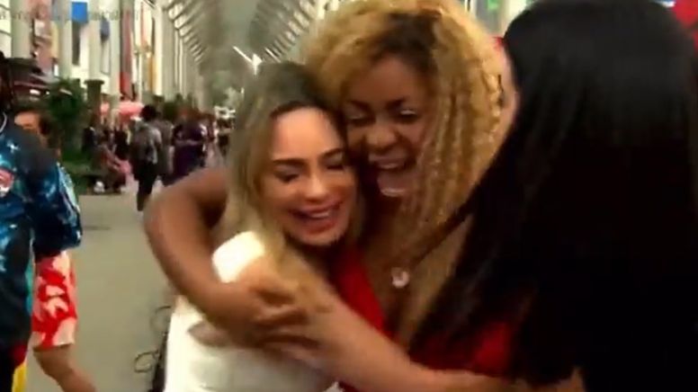 VÍDEO: Rachel Sheherazade e Cariúcha se reencontram após “A Fazenda”