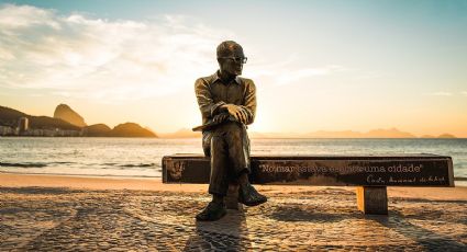 A entrevista com Carlos Drummond de Andrade que nunca chegou a ser publicada