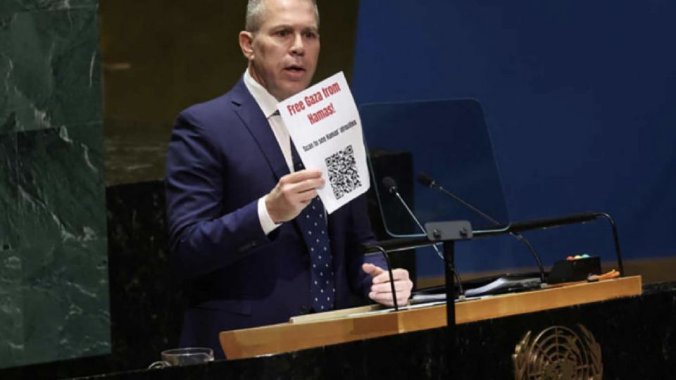 O embaixador de Israel chegou a usar um QR code em discurso na ONU, que levava a um site com propaganda de seu governo