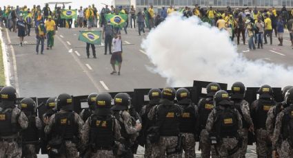 Lindbergh Farias detona jornal Folha de S. Paulo: "relativiza o golpismo"