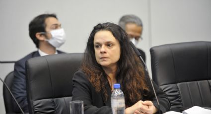 Em meio à greve na USP, Janaína Paschoal dá prova absurda sobre “professor que atira em alunos"