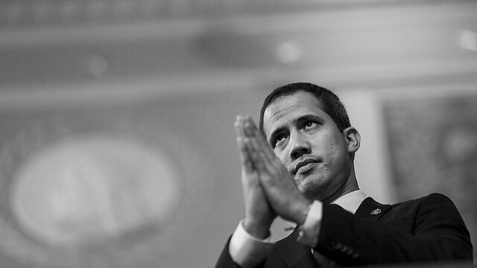 Juan Guaidó é colocado na lista vermelha da Interpol por roubo á PDVSA
