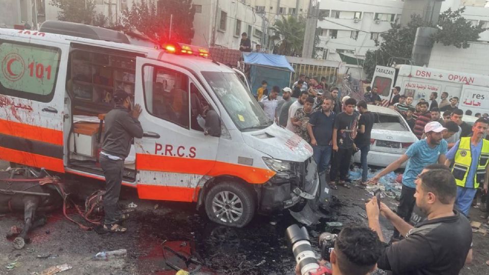 O bombardeio acertou ao menos uma ambulância e matou um cavalo