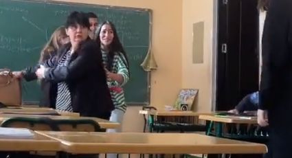 VÍDEO: Alunos fingem brigar e assustam professora, mas final surpreende