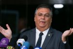 Dino expõe montagem tosca feita por bolsonaristas em campanha contra sua indicação ao STF