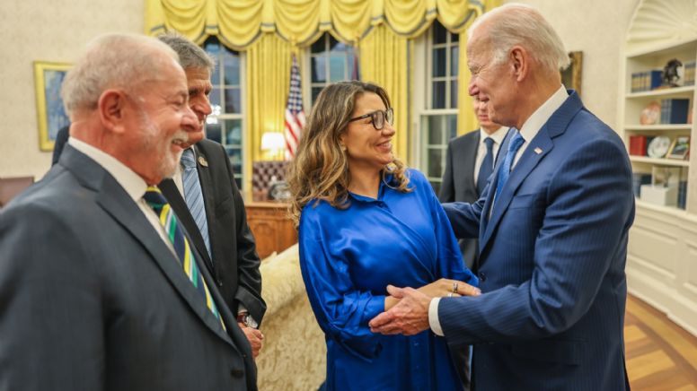 Alguém na Casa Branca gosta do Lula (e da Janja também)