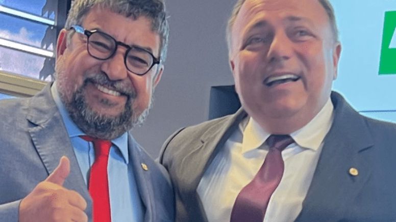 Quaquá e as patacoadas - Por Lelê Teles