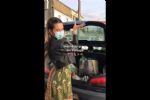 VÍDEO: Brasileira viraliza em Portugal ao pegar roupas para caridade, lavar e vender